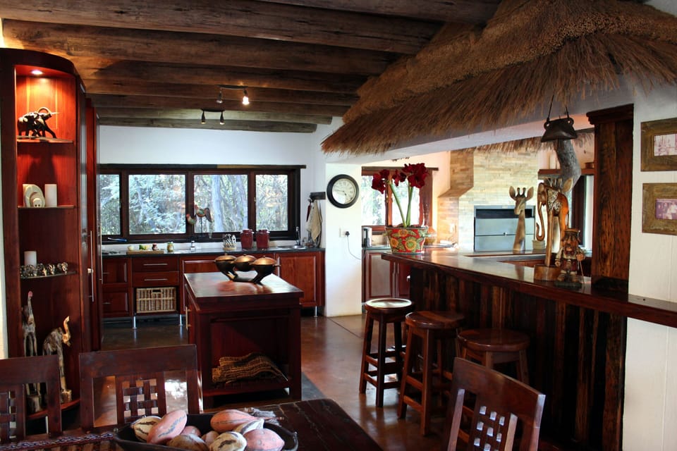 Dining area looking on to kitchen & bar area.