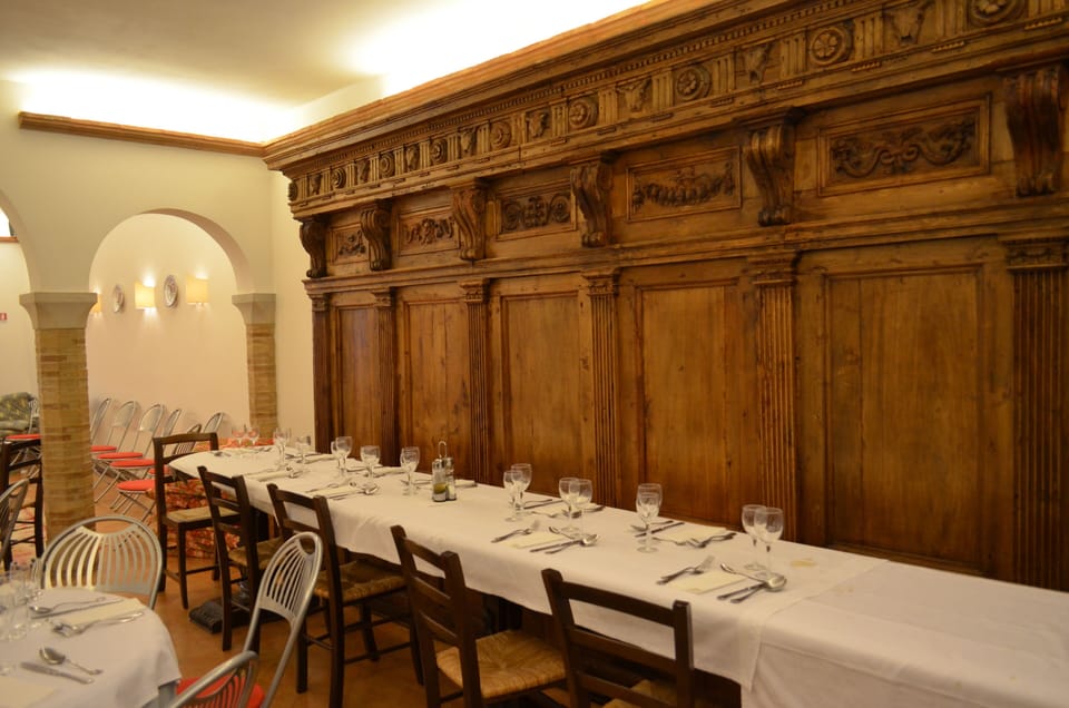 Banquet hall