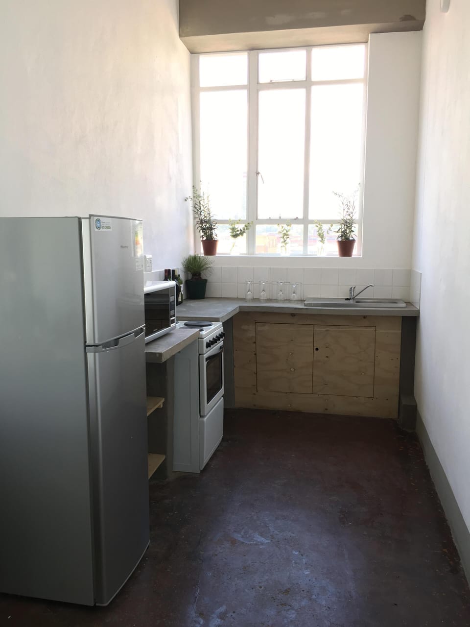 Kitchen: fully equipped for delicious food making 