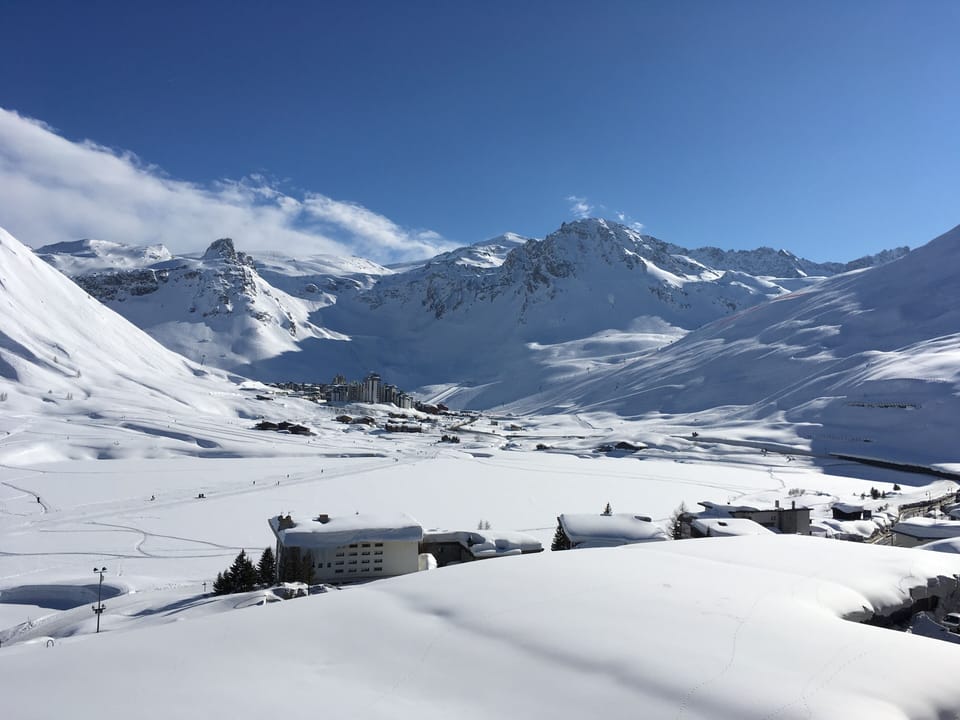 Snow and ski sports