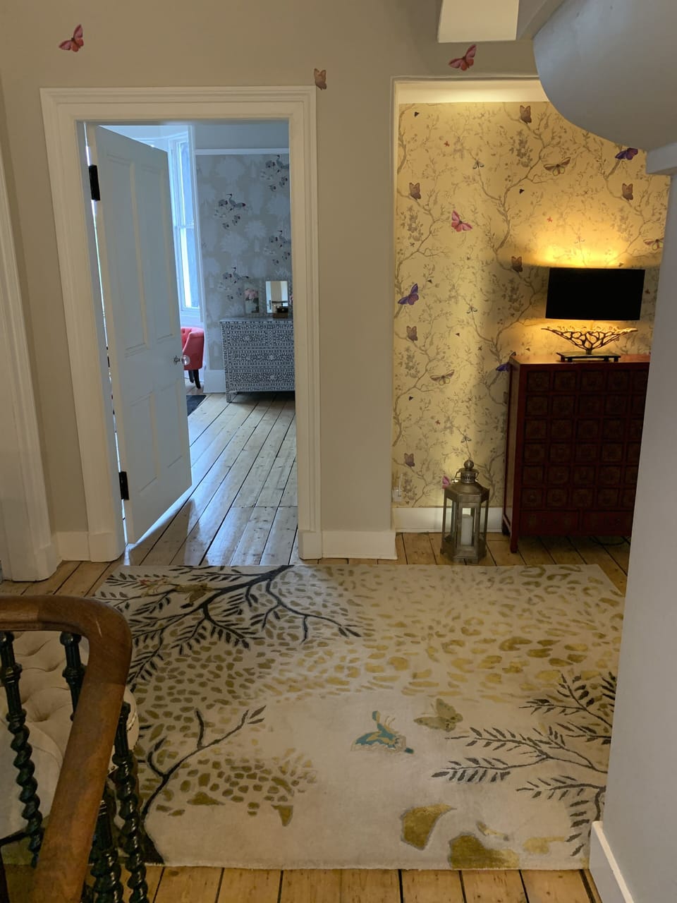 Mid Landing - Wendy Morrison rug adds softness underfoot