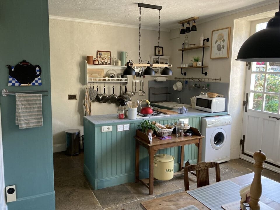 Kitchen area