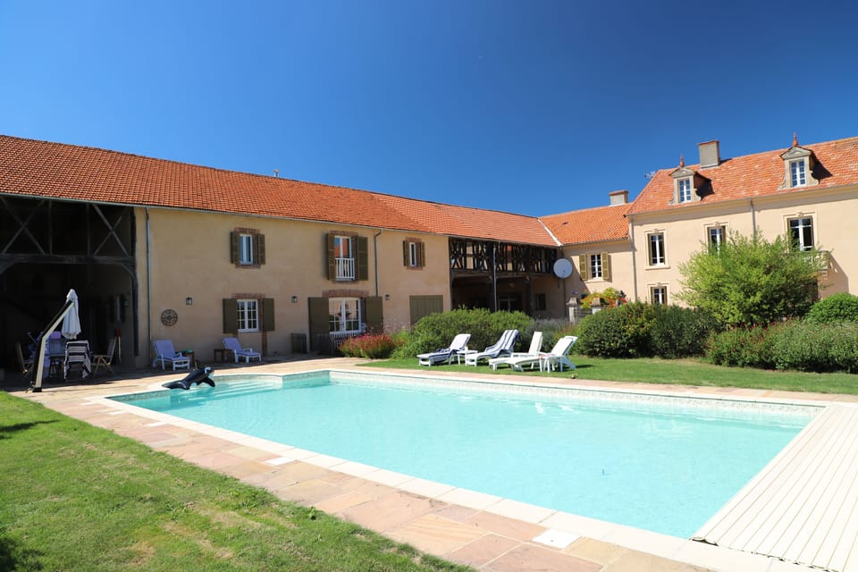 Gite and pool