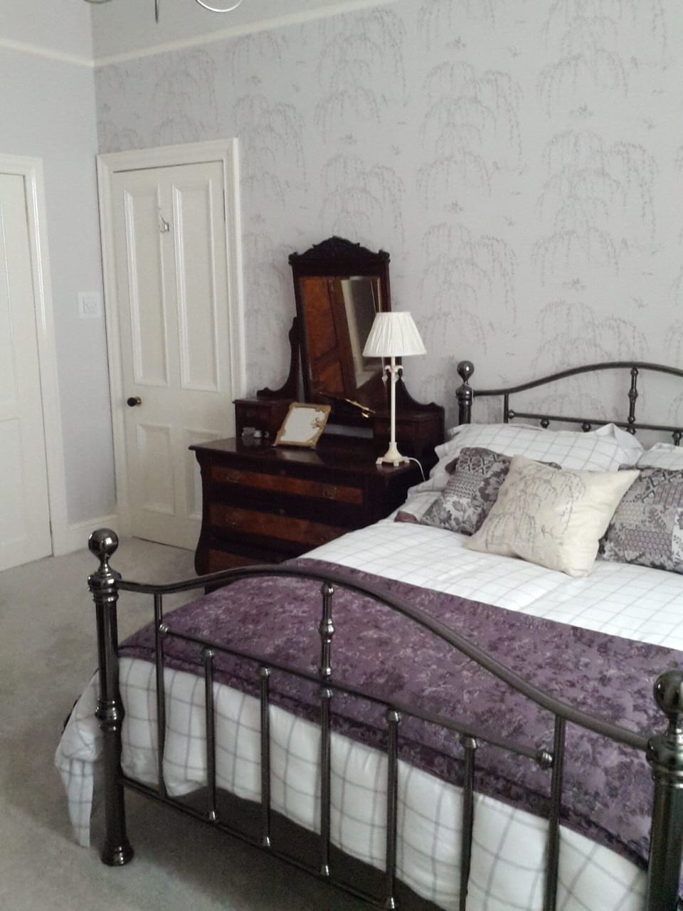 En-suit bedroom
