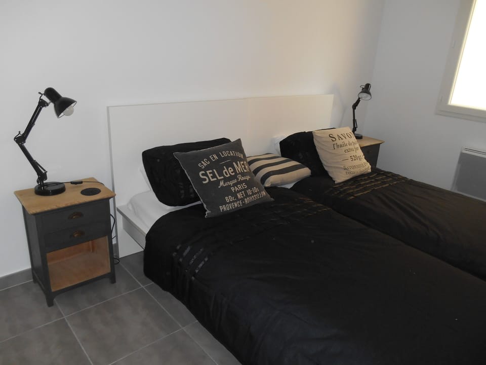 Second bedroom