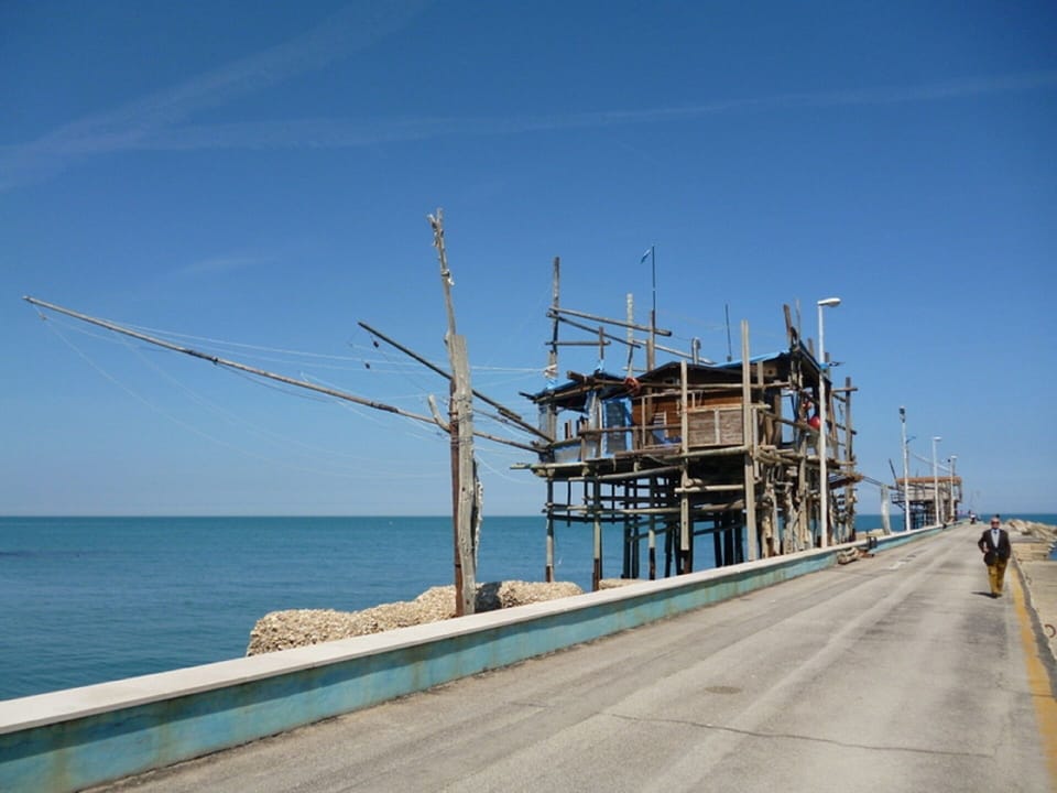 One of the traditional trabrocchi.