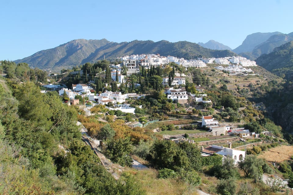 Views of Frigilana 