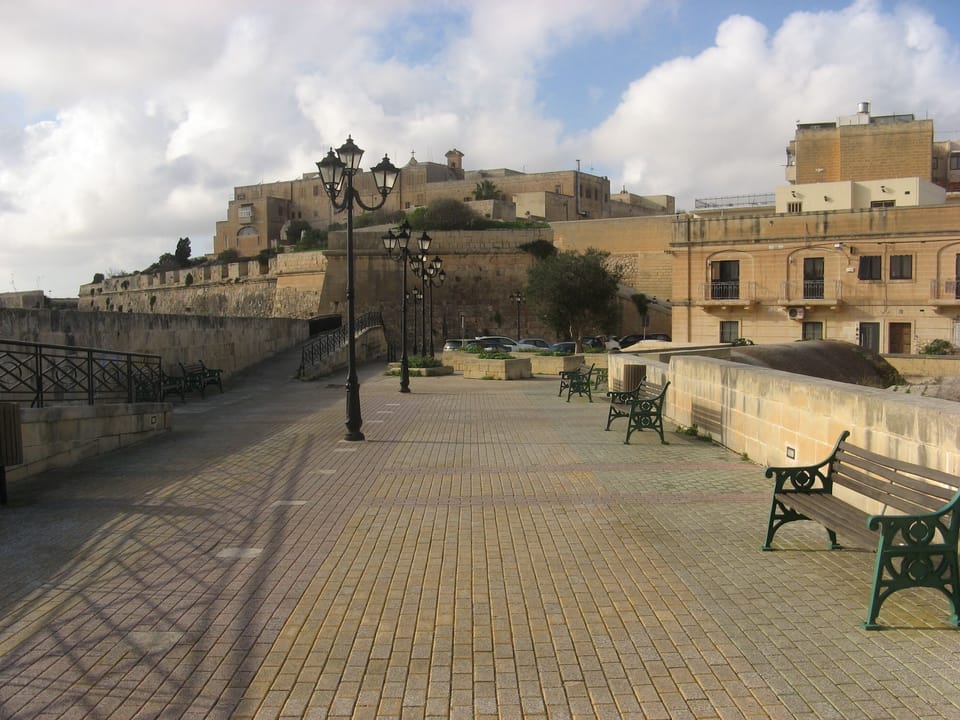 The area around the apartment