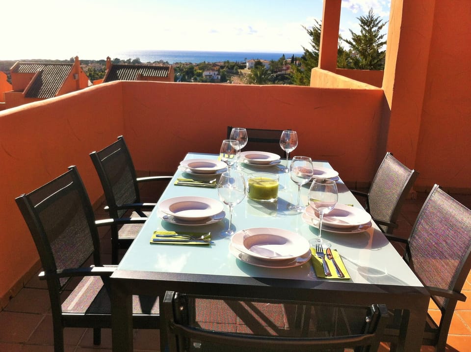 Terrace Dining