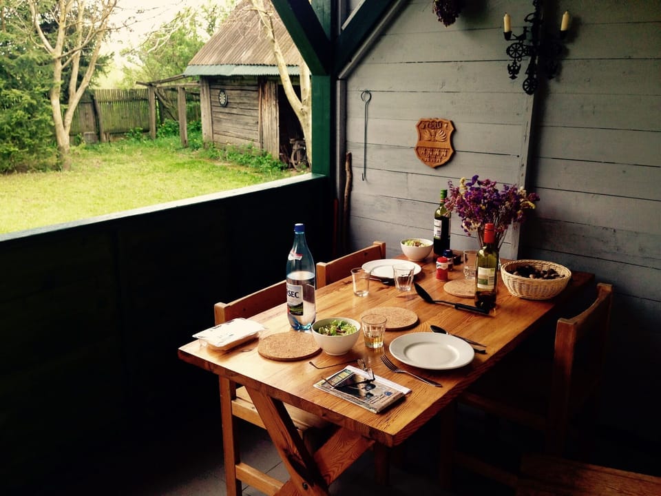 Outdoor dining