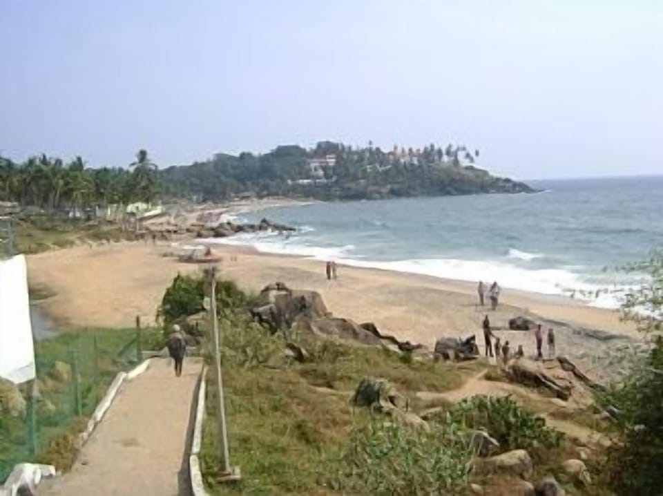 sea side view (5 min walk from home)