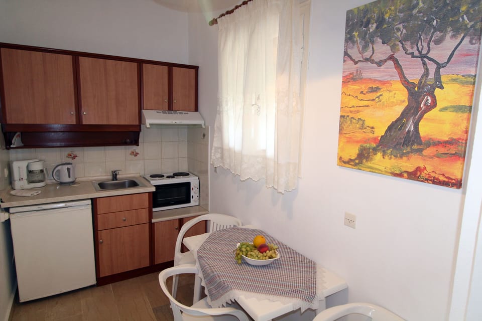 House Dimitri Apartment 6
kitchen