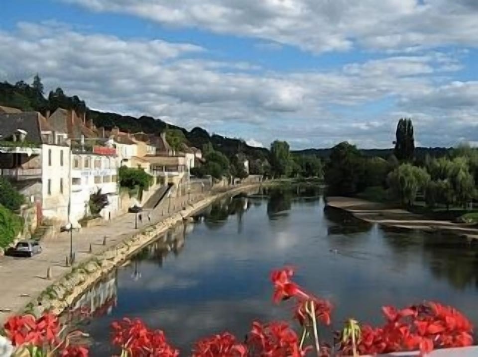 Le Bugue on the Vezere River