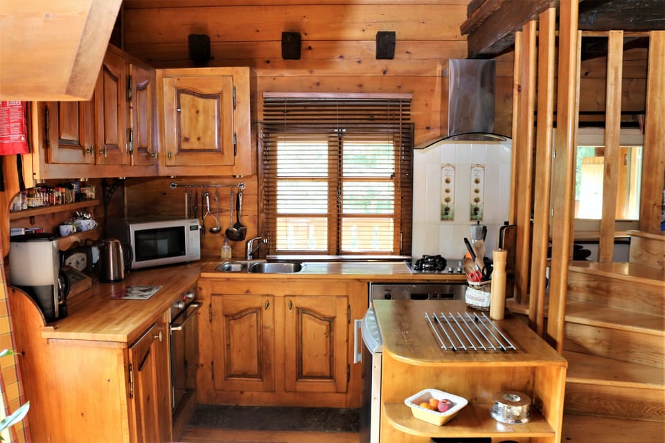 The kitchen area