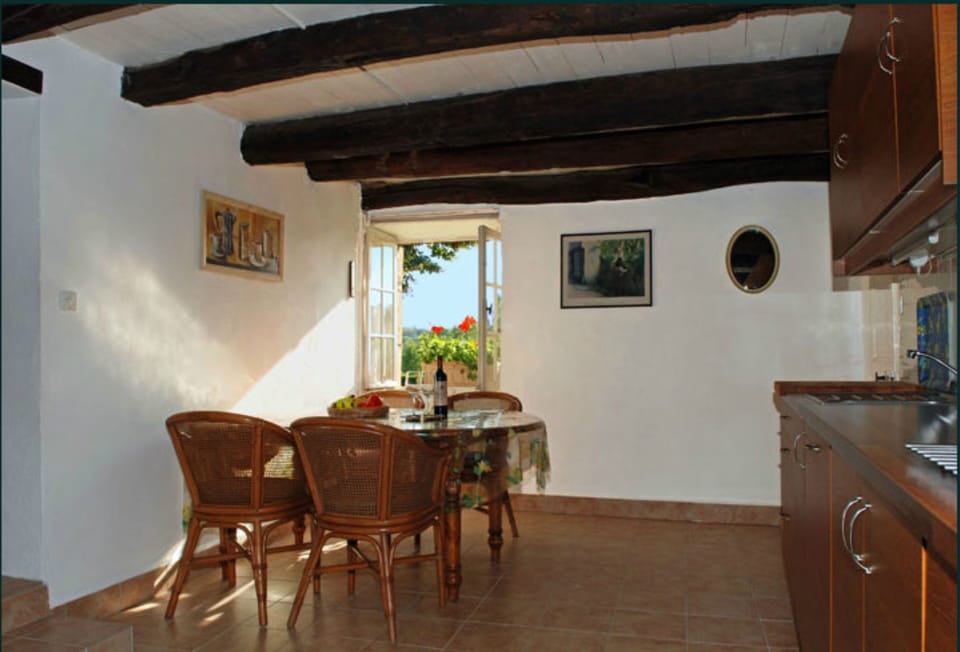 Spacious, light and ideal for holiday enjoyment  