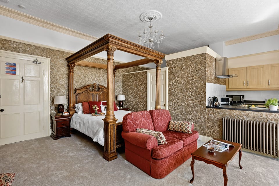 Vomero studio apartment