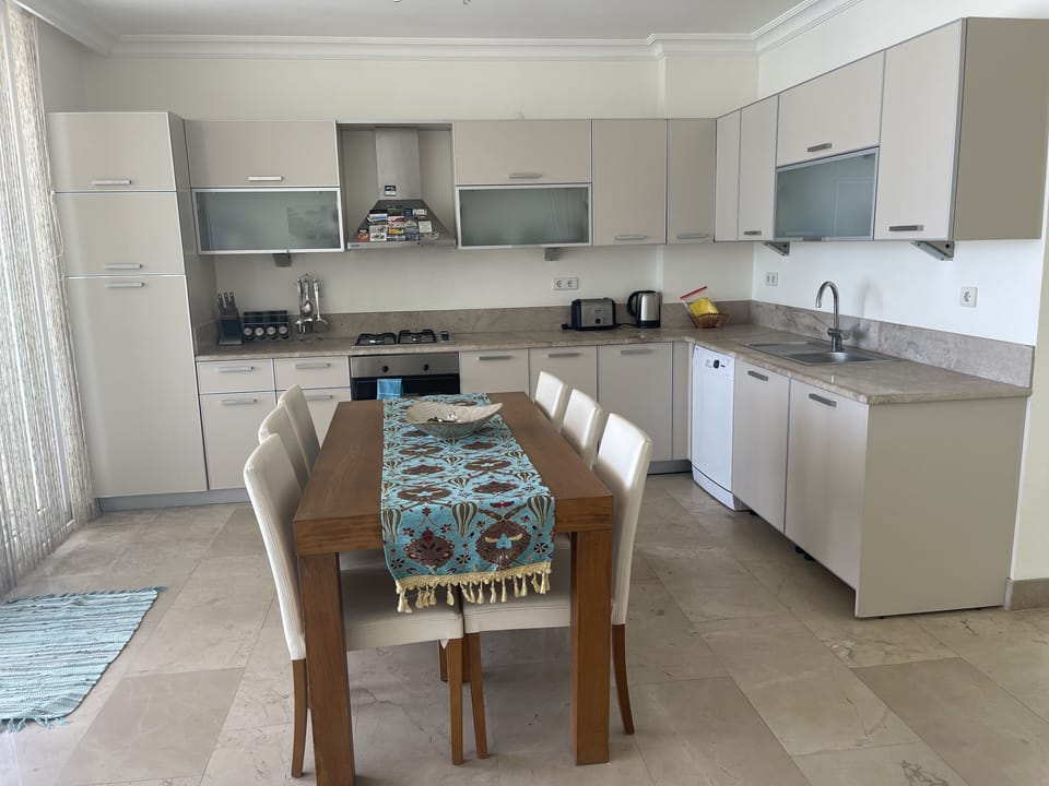 Kitchen area