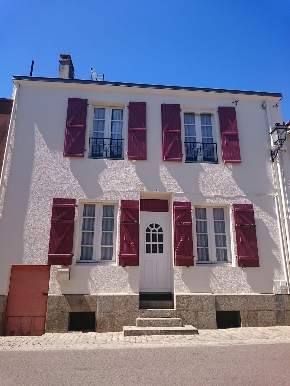 Red shutters