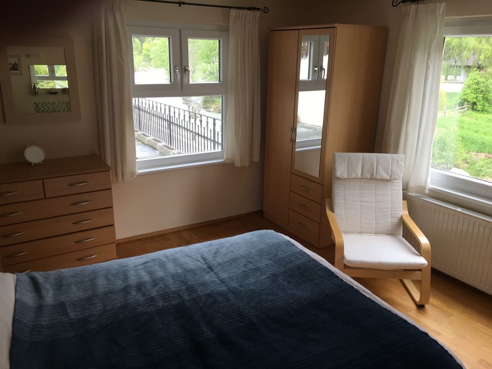 Bedroom (1 Double)