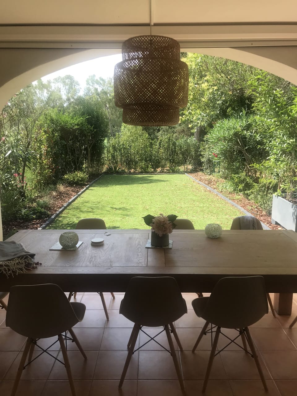 Outdoor dining