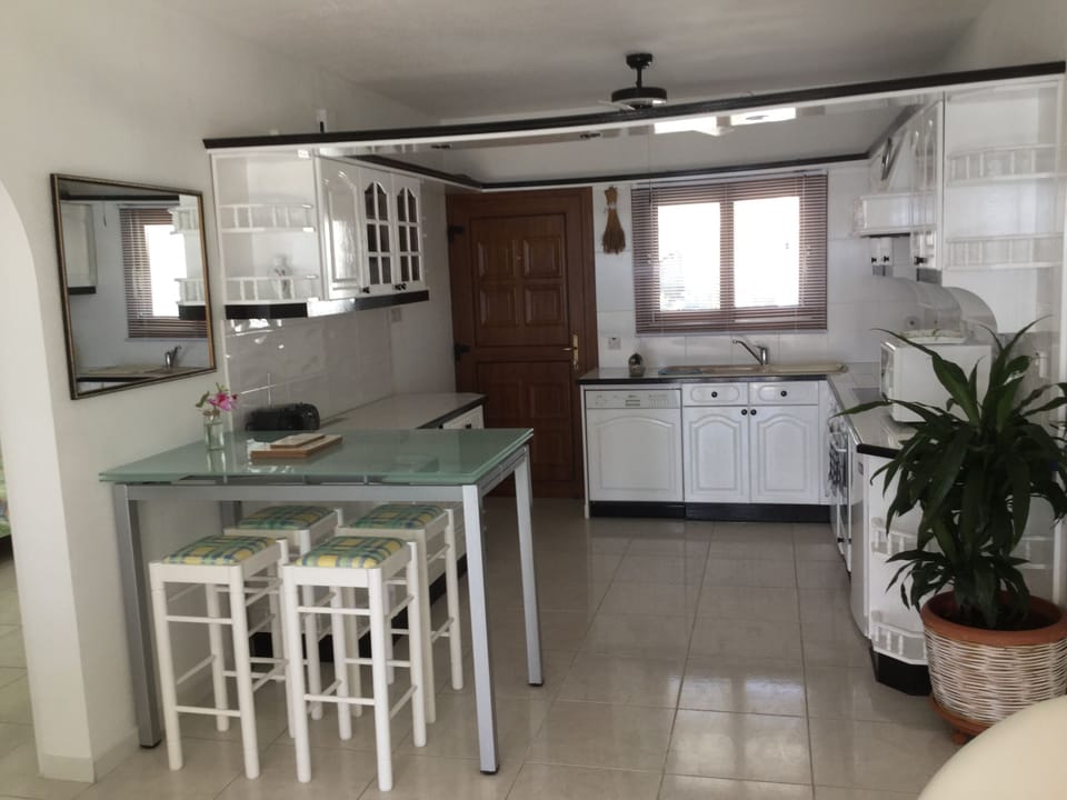 Kitchen/dinning area  