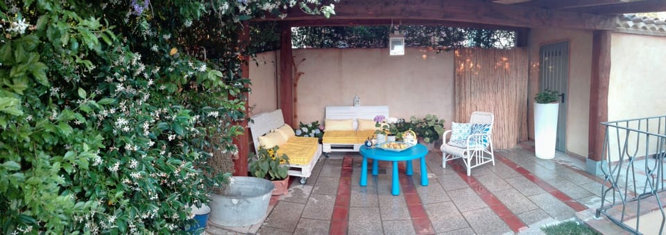 relax area