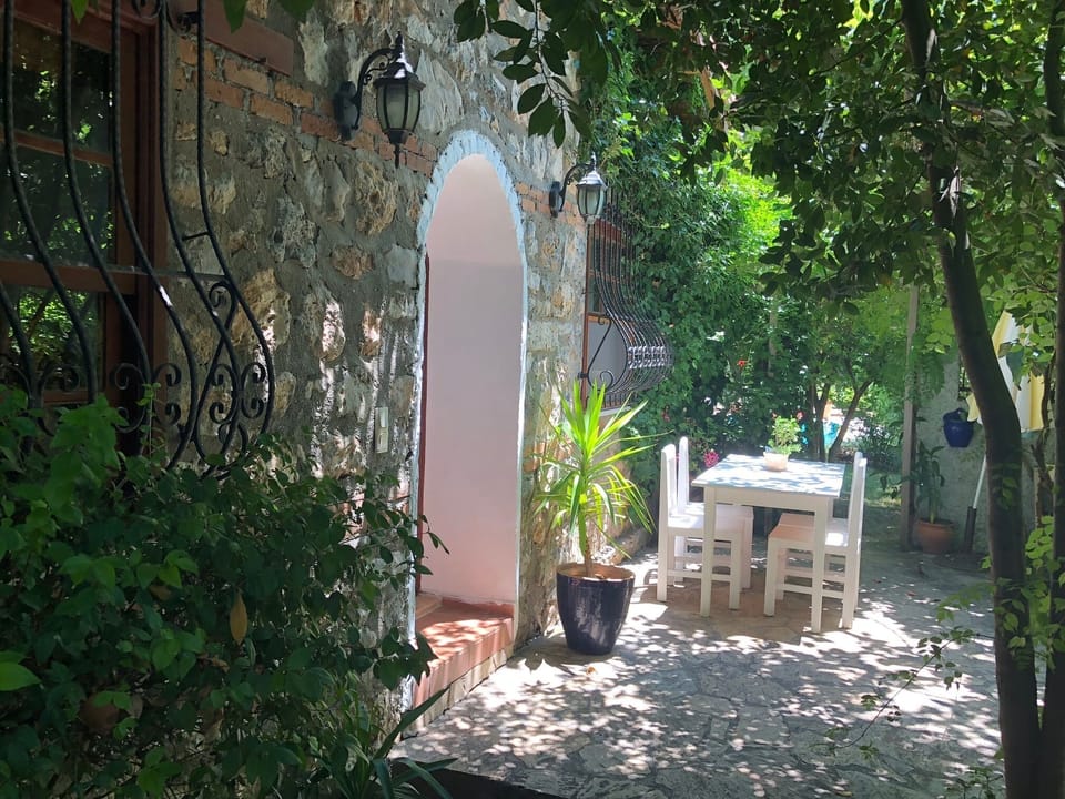 Quince Cottage
