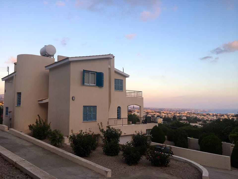 Large Villa set in own private grounds with heated swimming pool