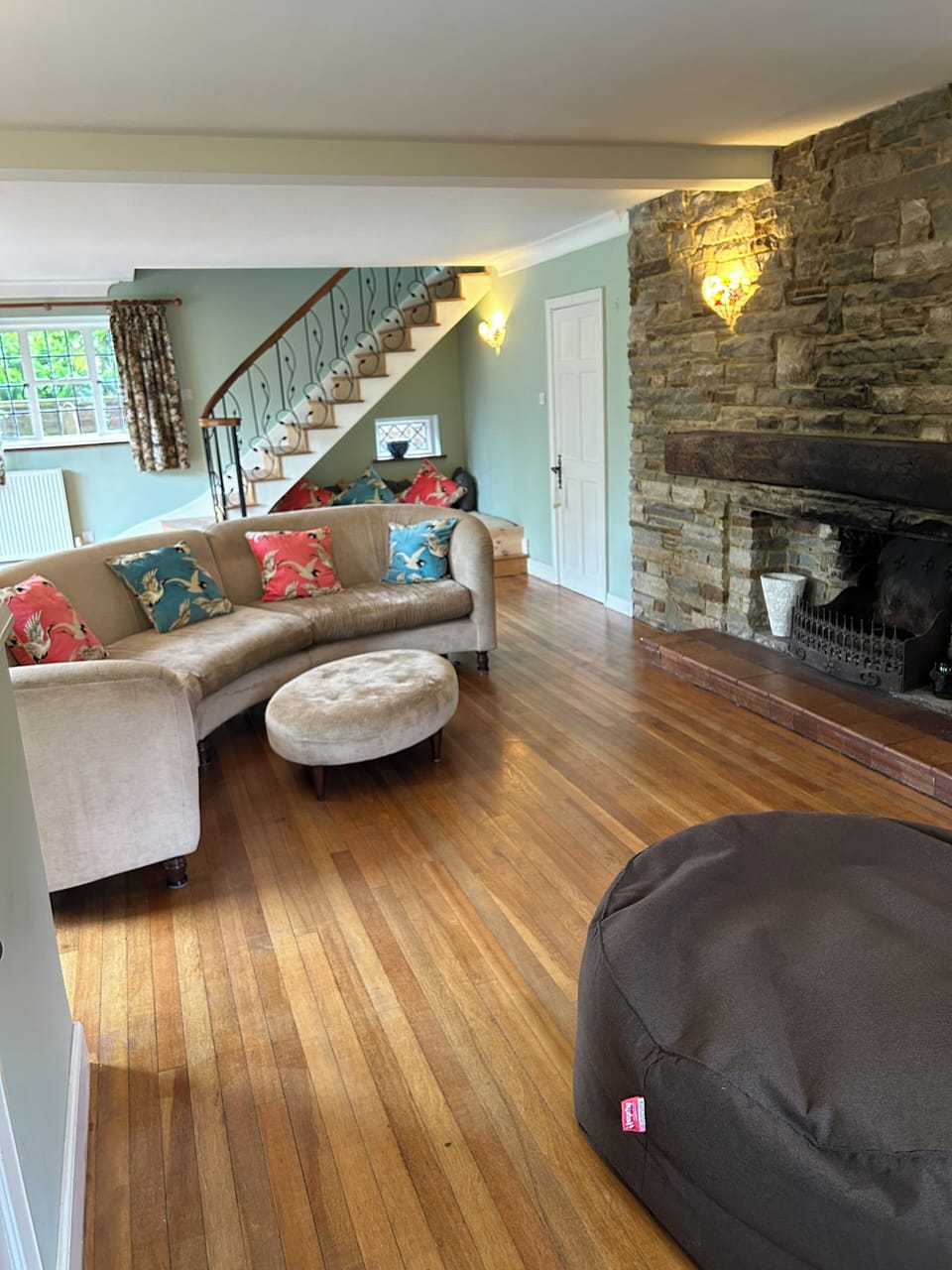 Farmhouse lounge