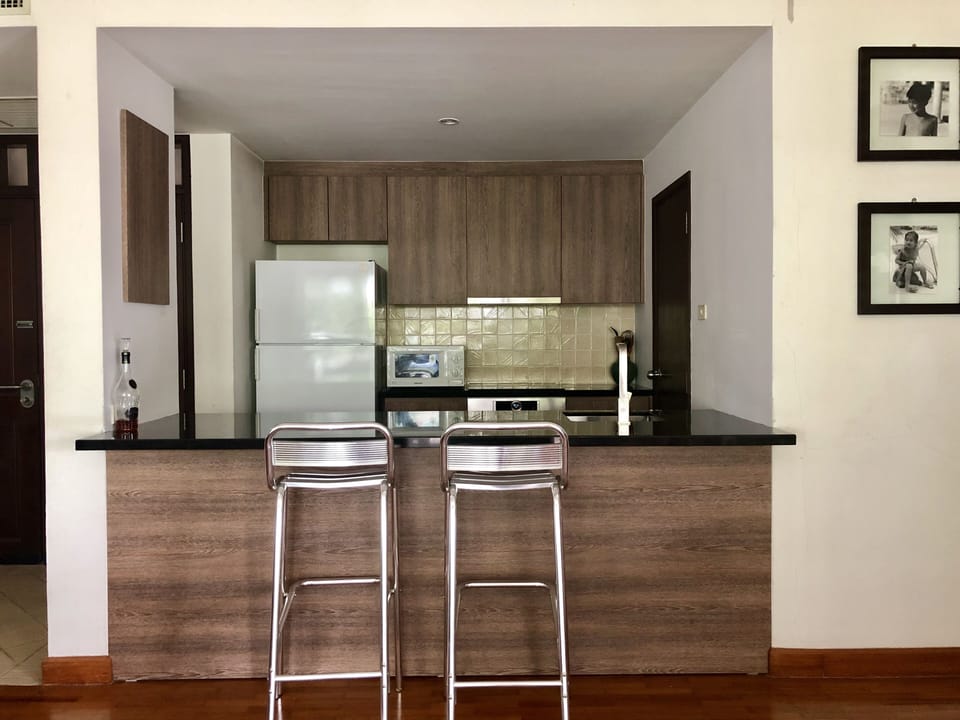 Newly renovated kitchen (June 2019 ) with modern technology stove and oven.
