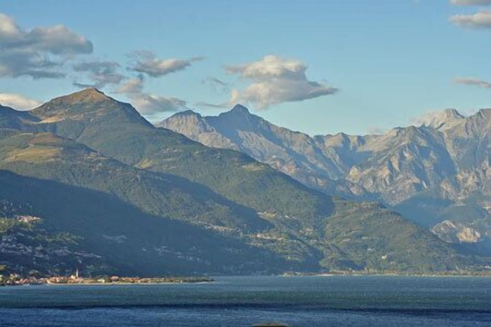quiet house with private pool and beautiful garden at Lake Como House in Menaggio