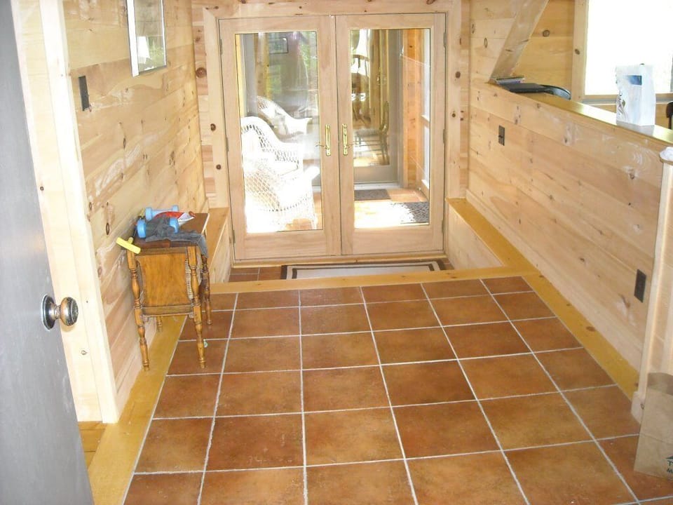Breezeway to 2nd Living Area