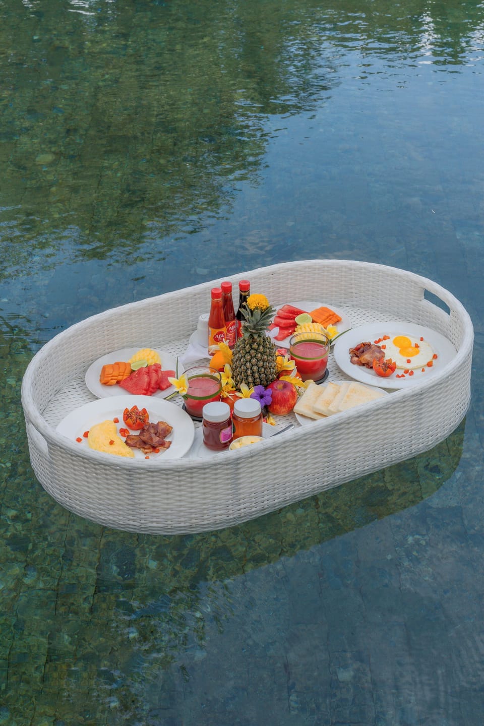 Private chef-prepared breakfast included.