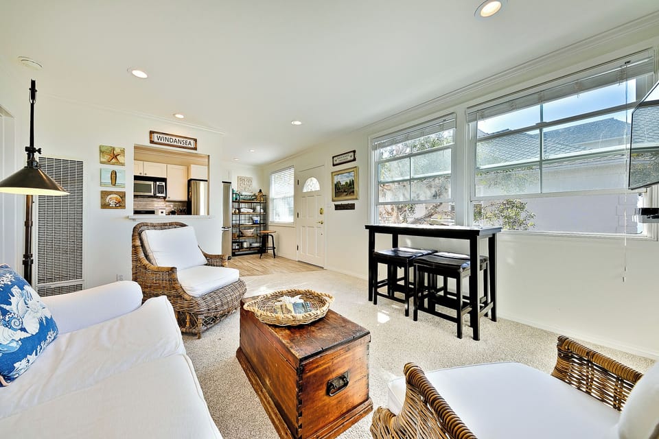 Living room.