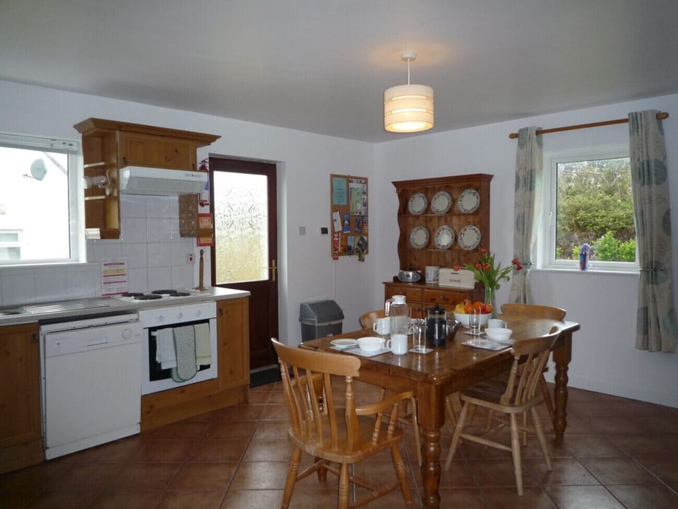 No. 21 Ballybunion Holiday Cottage, Ballybunion, County Kerry