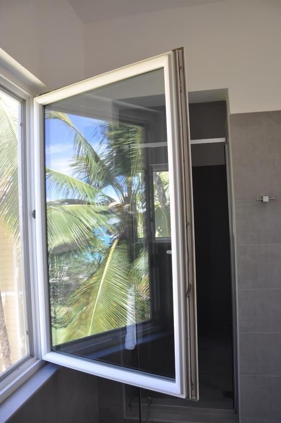 German Quality PVC Double Glazed (tempered glass) Windows filled with argon