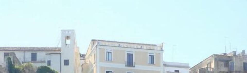 The residence 50 m above sea level carved in a rock with fantastic sea views!