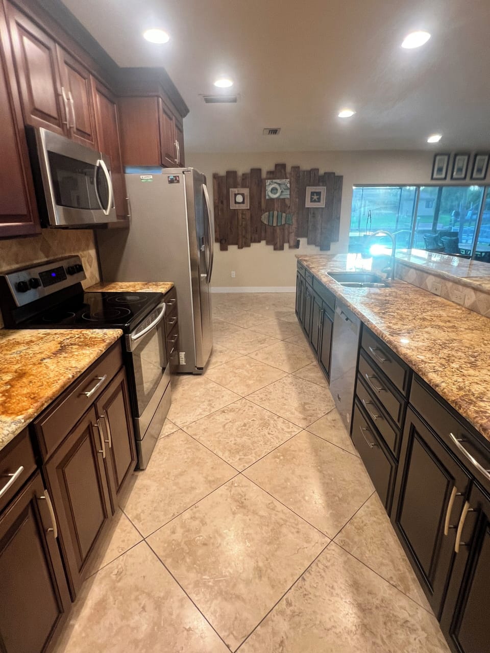 Private kitchen