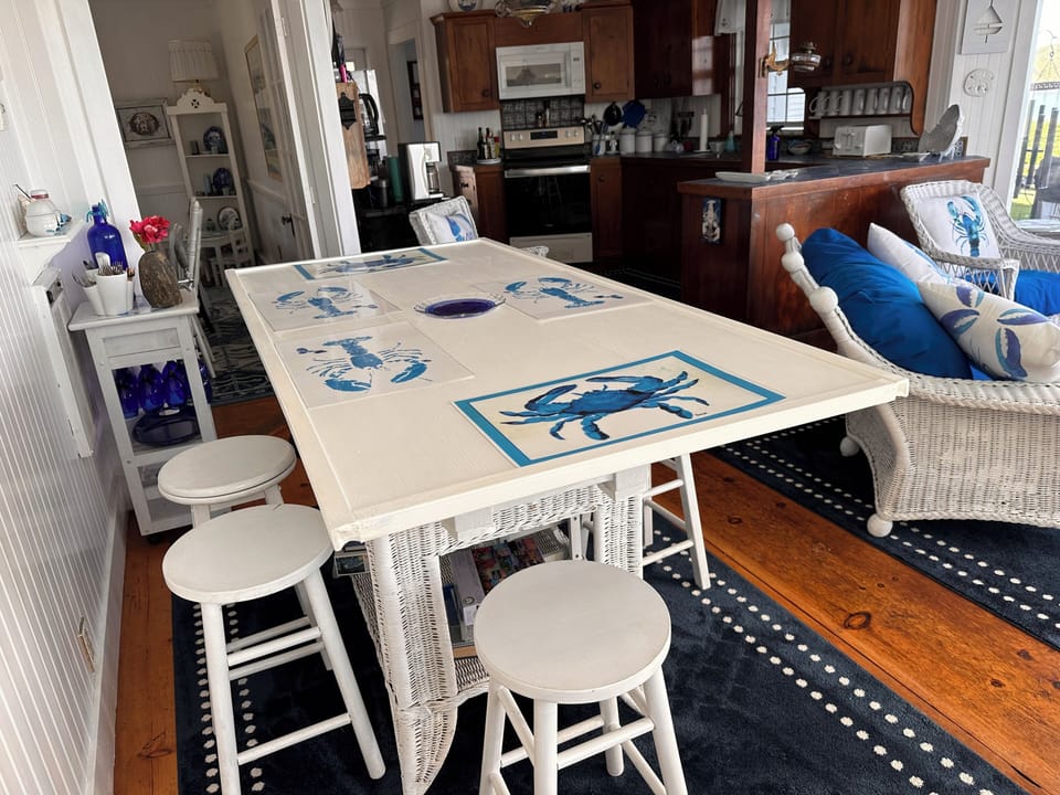 Kitchen table