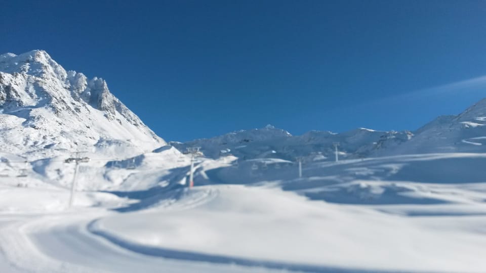 Snow and ski sports