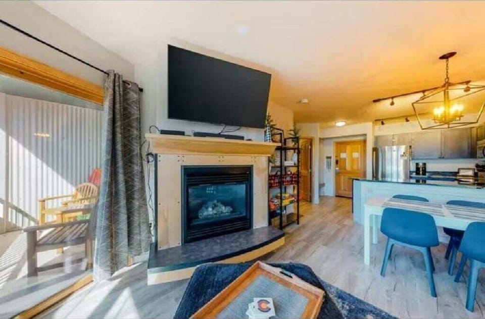 Silver Mill Living Room