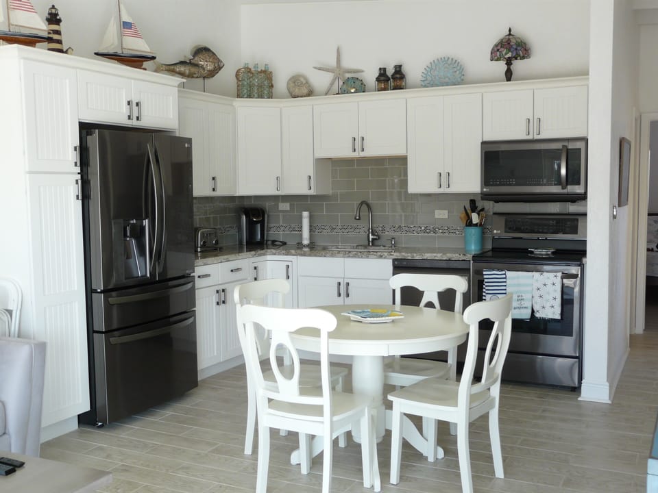 Kitchen and dining area 
