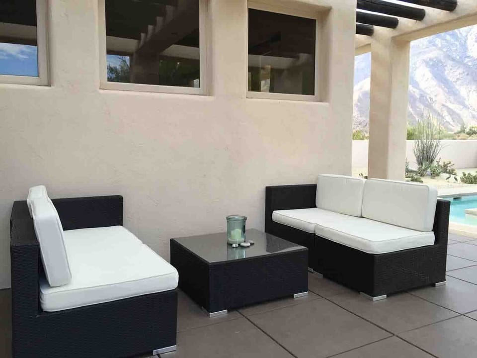 Upper patio near bbq grill