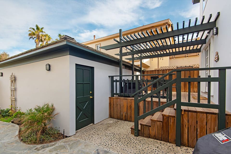 Back patio and bbq