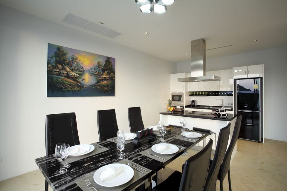 Kata Sea View Villa, Pool & Chef !