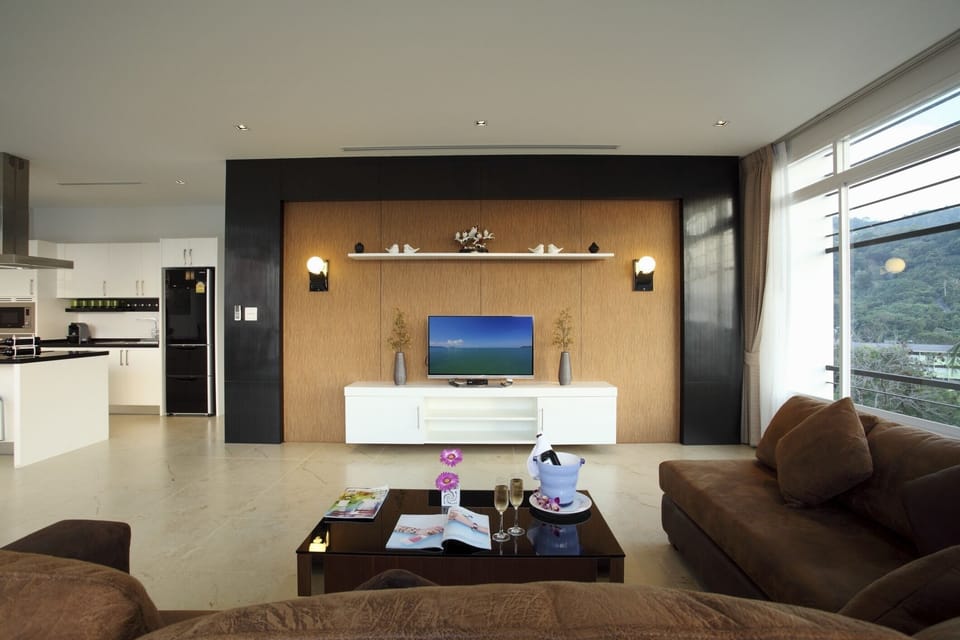 Kata Sea View Villa, Pool & Chef !