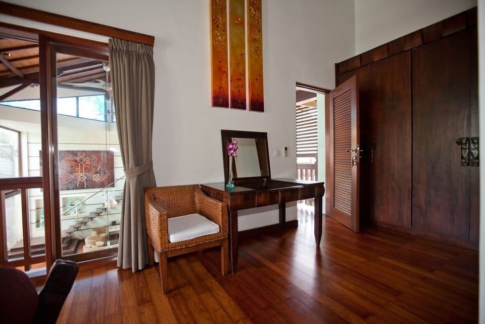 6 Bedrooms Villa in Sanur For Big Groups