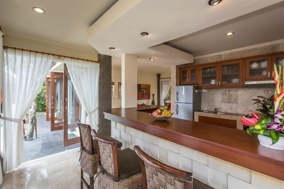 Jimbaran Bali Family Villa 3 Bedrooms 