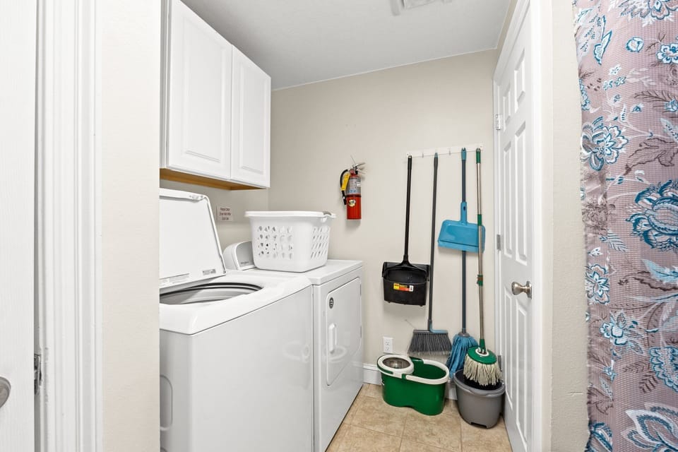 Laundry room, full size washer and dryer