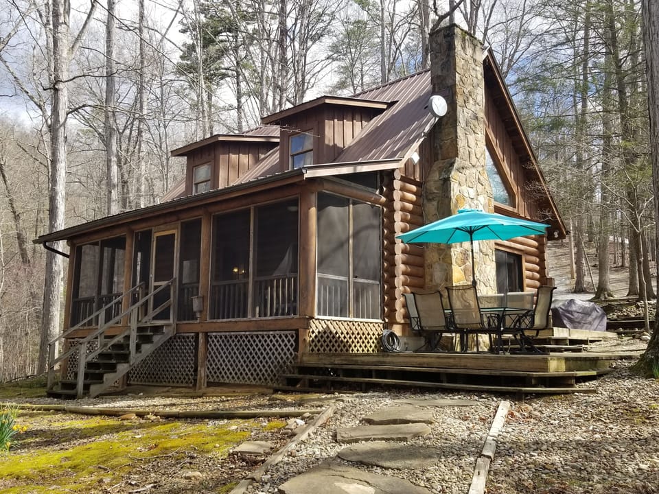 Front of cabin facing lake